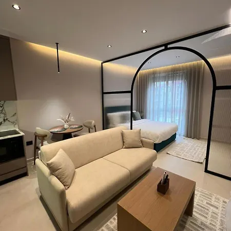 Bliss 5 Maji アパート