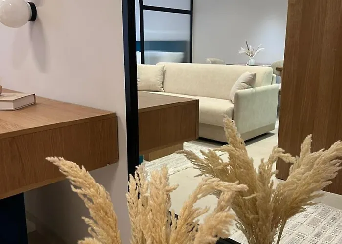 Bliss 5 Maji ティラナ